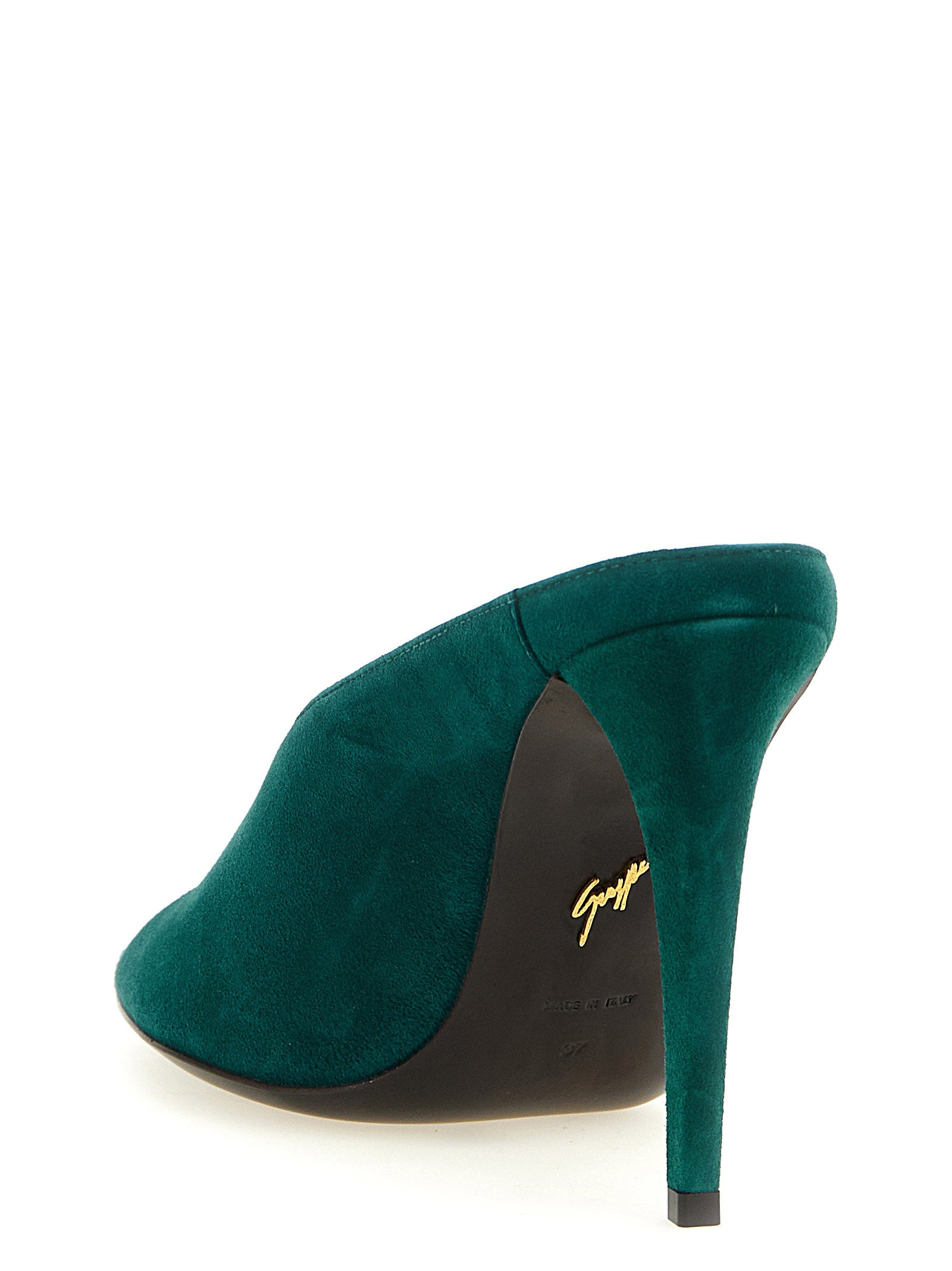 Sandales à talons stilettos en suède bicolore de Giuseppe Zanotti, élégantes et sophistiquées, visibles de face avec bride à la cheville.