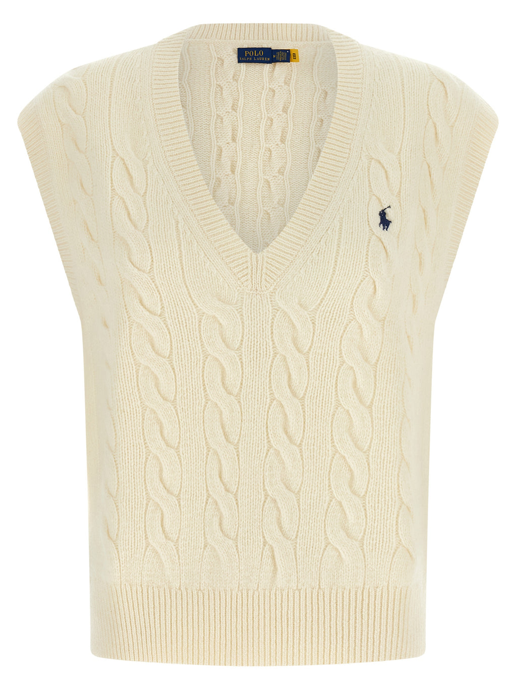 Gilet sans manches en laine blanche de Polo Ralph Lauren, élégant et chaud, porté sur un mannequin.