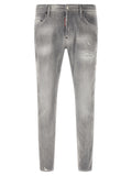 Jeans gris en coton de coupe tapered de Dsquared², visibles avec détail de la texture et de la finition en denim.