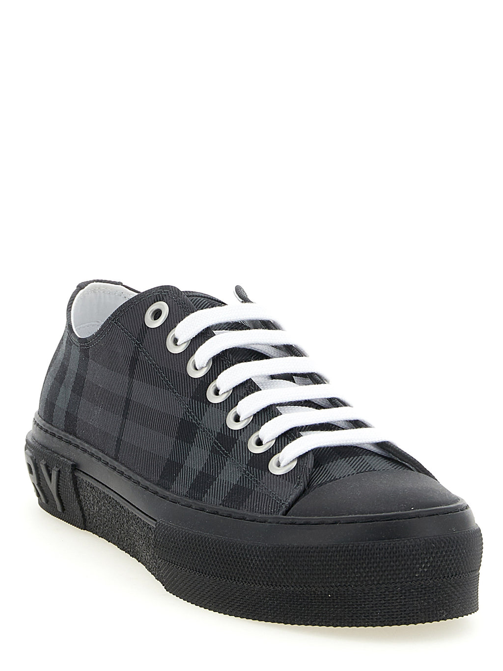 Chaussures basses en polyamide gris de Burberry, sneakers décontractés avec design élégant et logo de la marque.