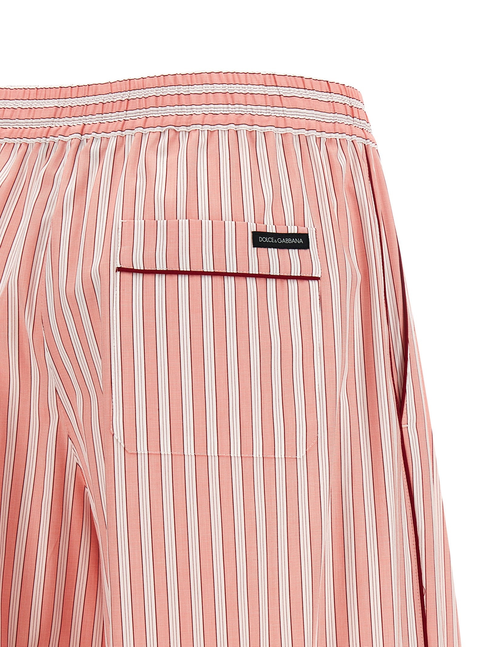 Pyjama Dolce & Gabbana en coton multicolore avec bas, vêtements de nuit confortables et élégants, visibles en détail dans l'image.