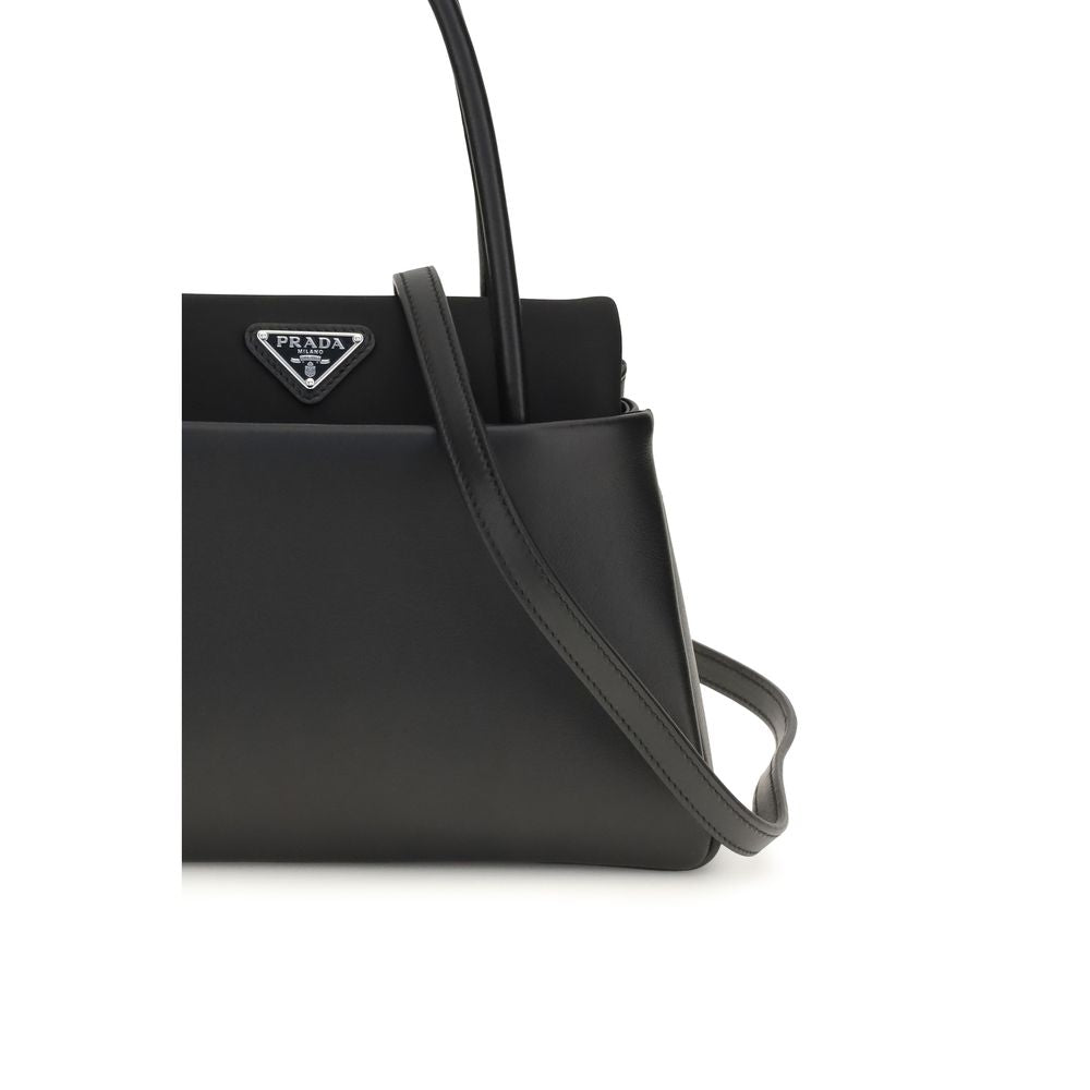 Prada Handtasche aus schwarzem Kalbsleder (Bos Taurus)