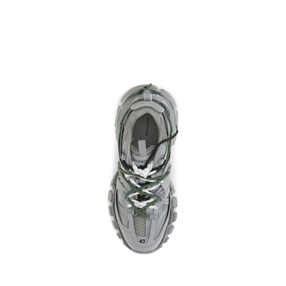 Chaussures de sport gris Balenciaga en polyéthylène, baskets athlétiques modernes avec semelle épaisse et design tendance.