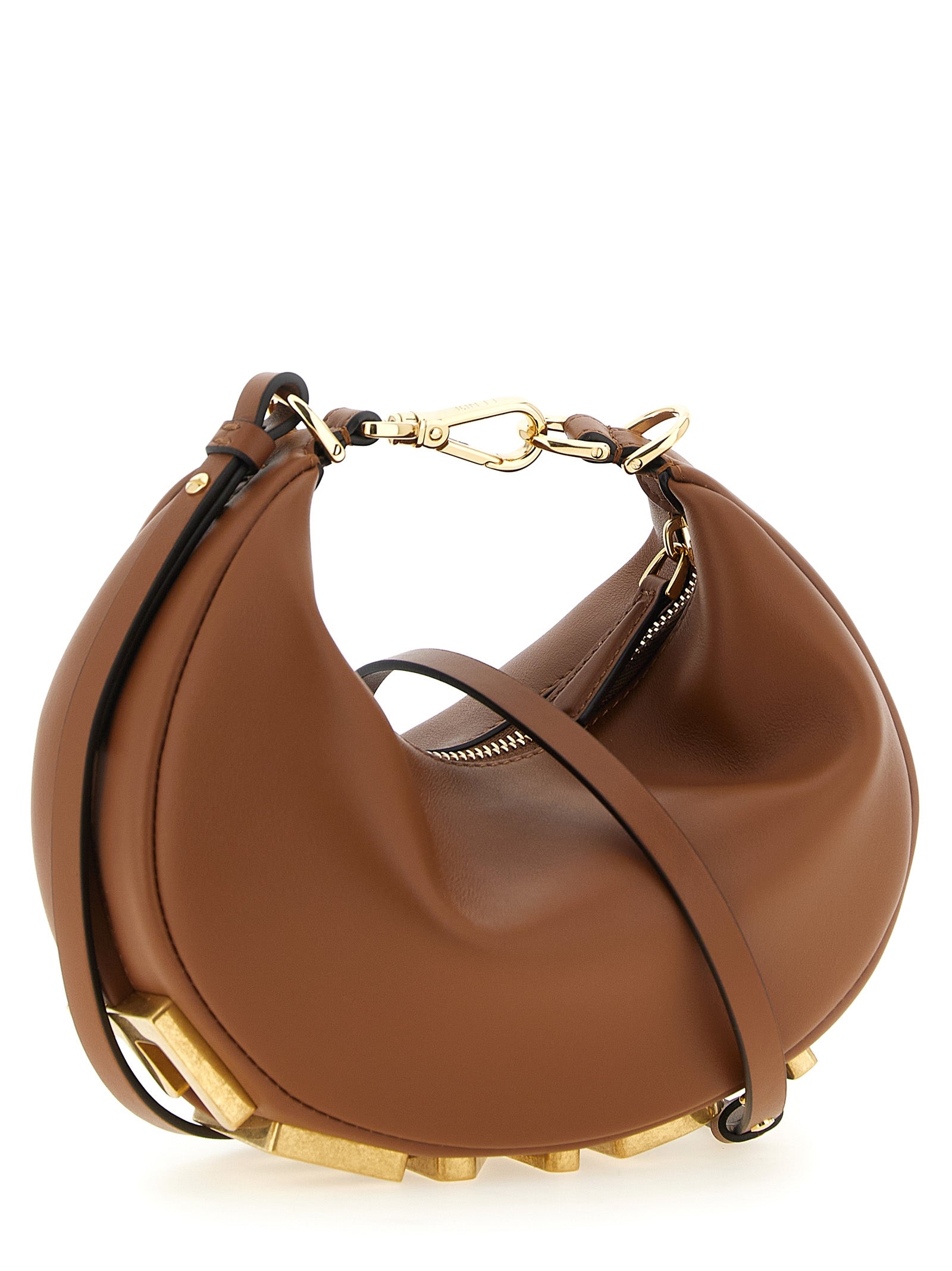 Sac à main Fendi en cuir de veau marron, élégant et sophistiqué, avec détails de finition raffinés.