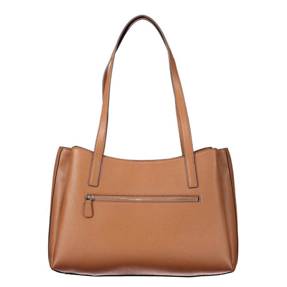 Sac pour femmes Guess Jeans en polyuréthane marron, design élégant avec détails modernes et fermeture pratique.