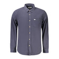 Chemise homme Guess Jeans en coton bleu, style décontracté et coupe classique, affichée sur un mannequin.