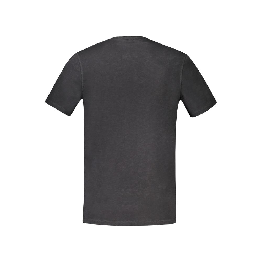 T-shirt homme en coton noir de la marque Hugo Boss, design simple et élégant visible sur l'image.