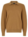 Chemise polo en coton marron de la marque Hugo Boss, avec col classique et logo discret, visible sur l'image.