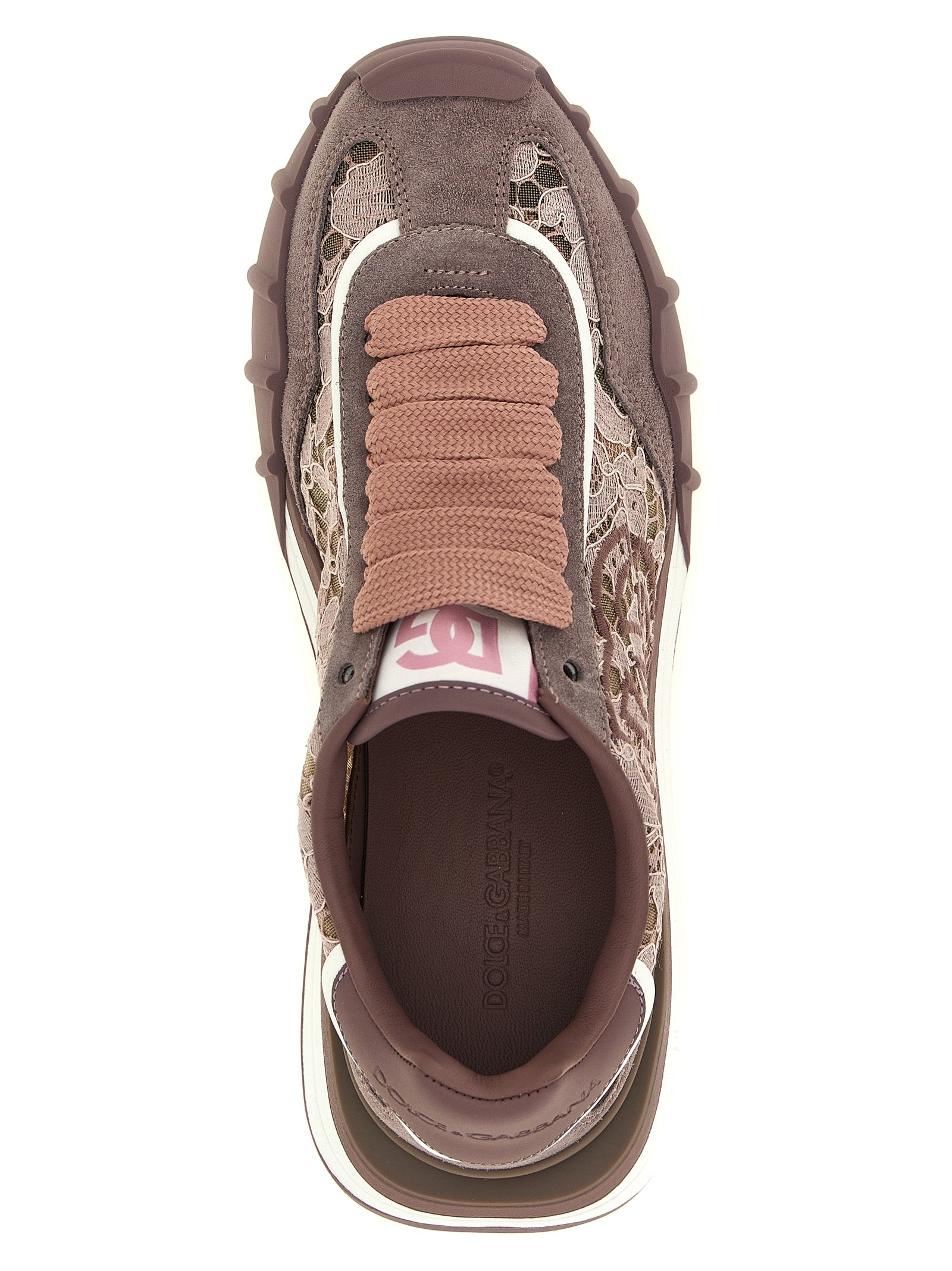 Chaussures de sport en cuir violet Dolce & Gabbana, sneakers athlétiques pour homme, vue de face avec détails du design.