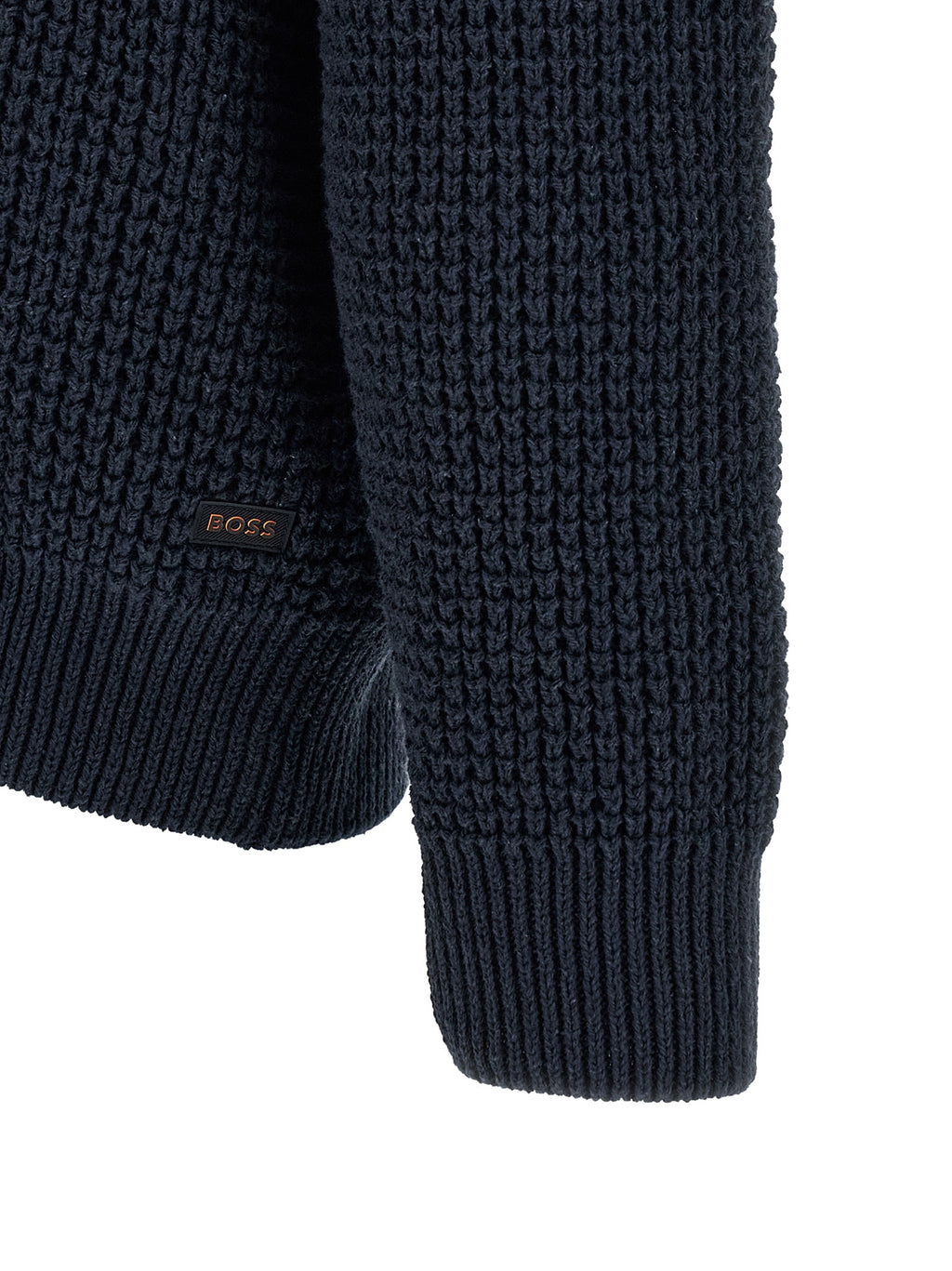 Cardigan en coton bleu de la marque Hugo Boss, détail du tissu et du design élégant, porté sur un mannequin.