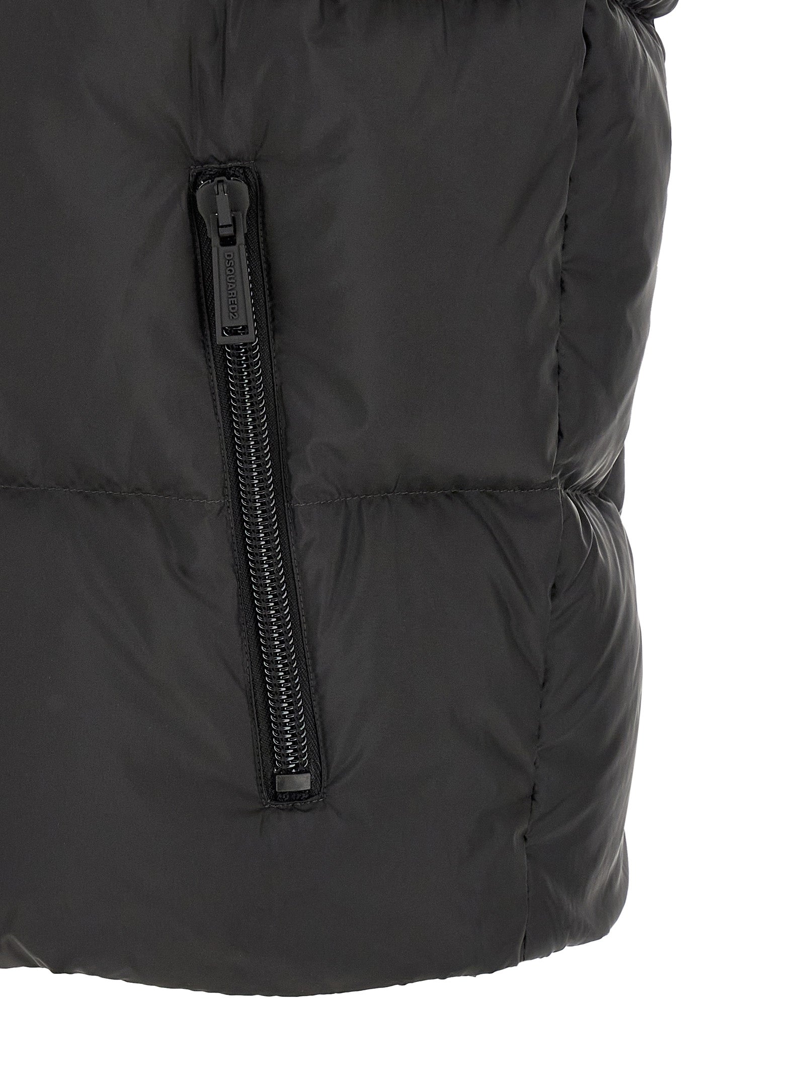Veste sans manches en polyester noire de Dsquared², élégante et moderne, avec un design épuré et tendance.