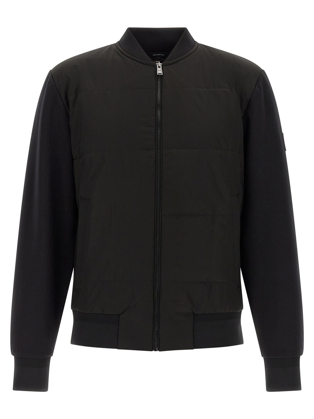 Sweatshirt en coton noir de la marque Hugo Boss, coupe décontractée, avec logo discret sur la poitrine.