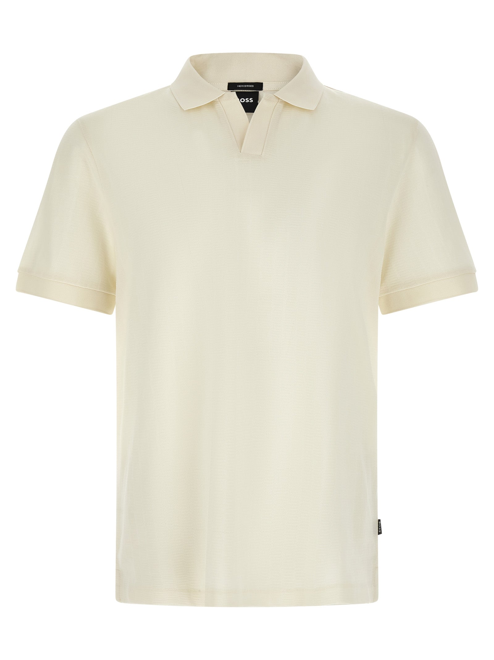 Chemise polo blanche en coton de la marque Hugo Boss, vue de face, avec col et boutons visibles.