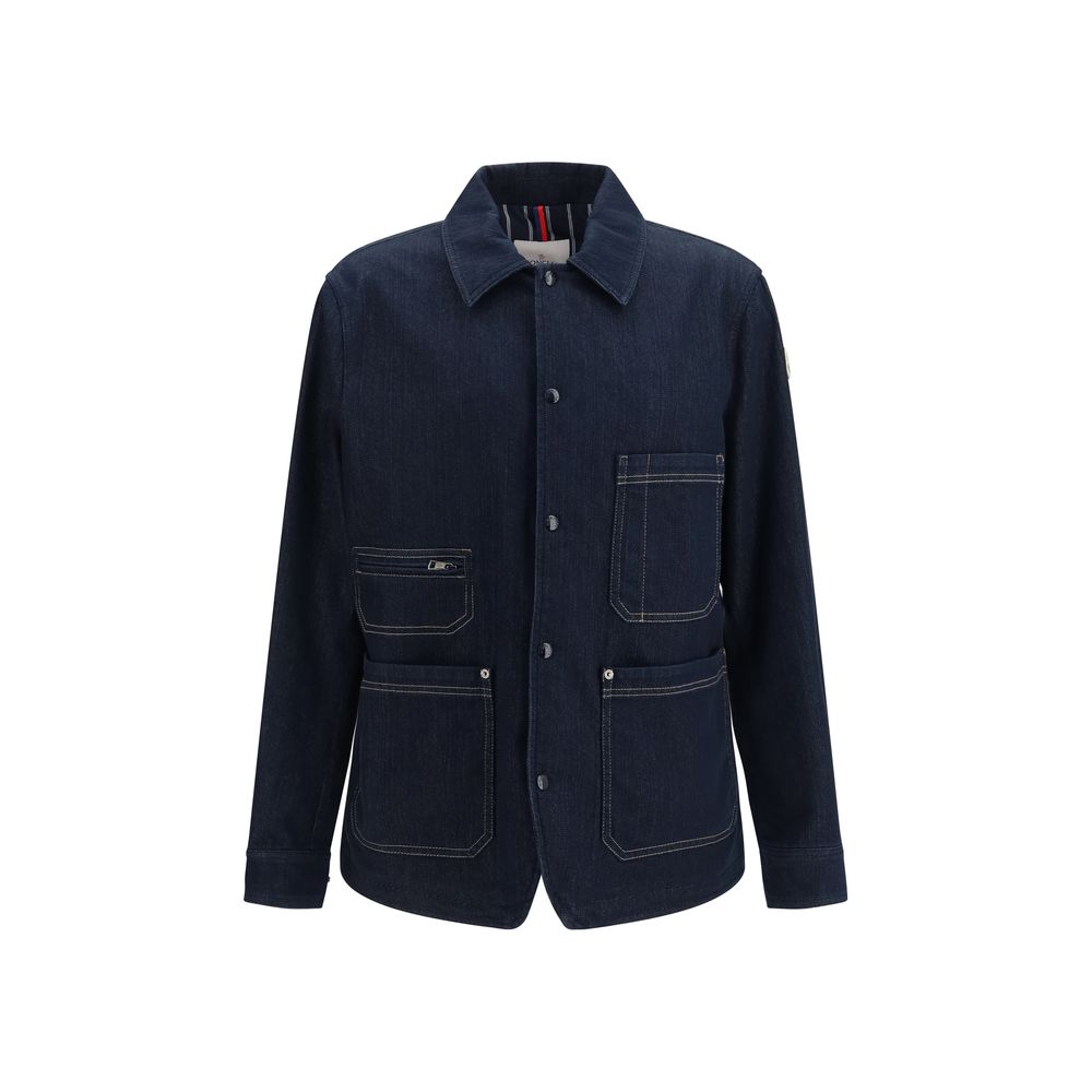 Veste en denim coton bleu Moncler, coupe classique, détails de couture, élégante et décontractée, vue de face.