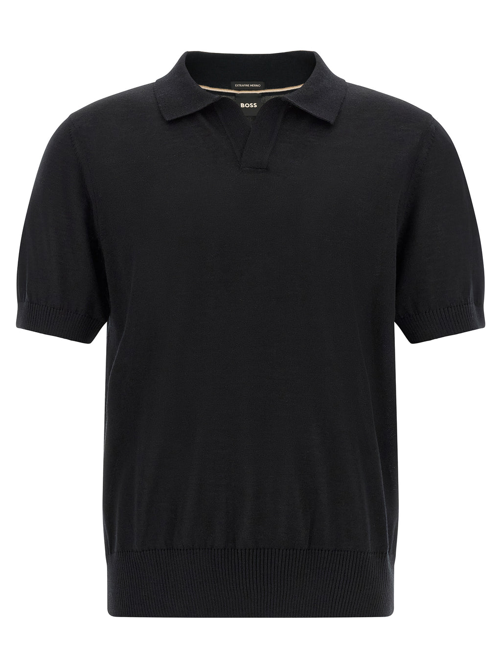 Chemise polo en laine vierge noire de Hugo Boss, vue de face, détails du col et des boutons, tissu élégant et sophistiqué.