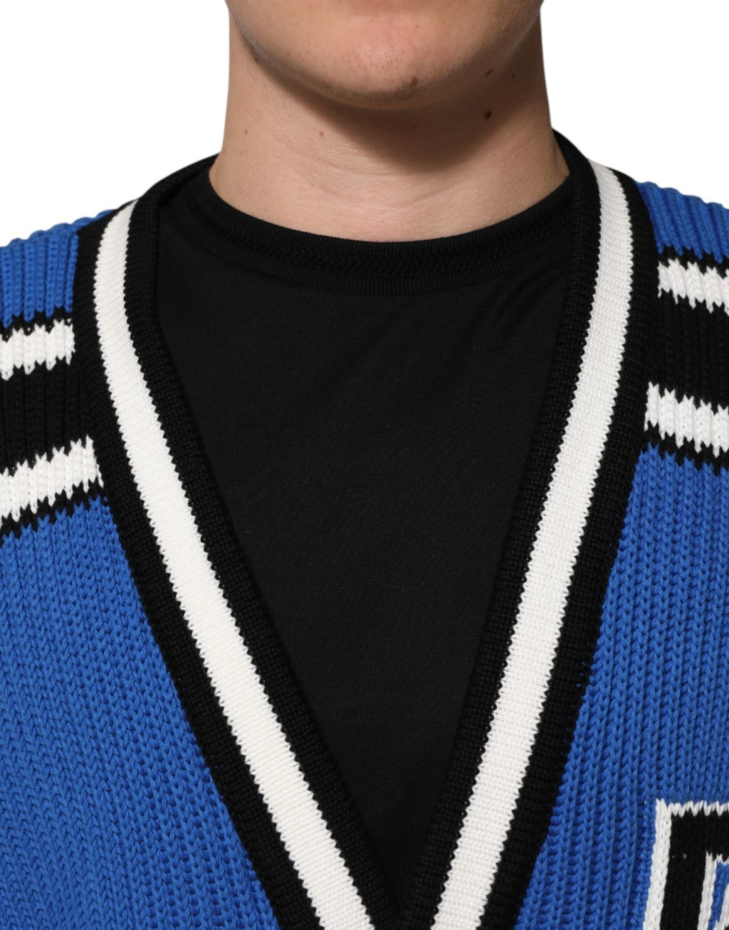 Cardigan en coton bleu Dolce & Gabbana avec logo patch côtelé, pull à manches longues et finition côtelée.