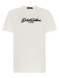 T-shirt en coton blanc de Dolce & Gabbana, design épuré, porté sur mannequin, vue de face.