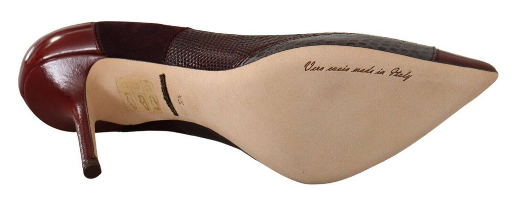 Escarpins Dolce & Gabbana en cuir exotique multicolore, talons hauts et design élégant, visibles en gros plan.