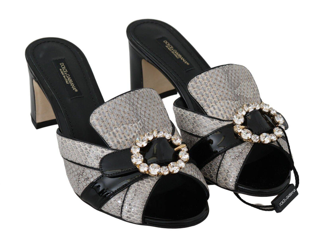 Sandales Dolce & Gabbana en cuir exotique noir et gris avec cristaux, chaussures élégantes et tendance.