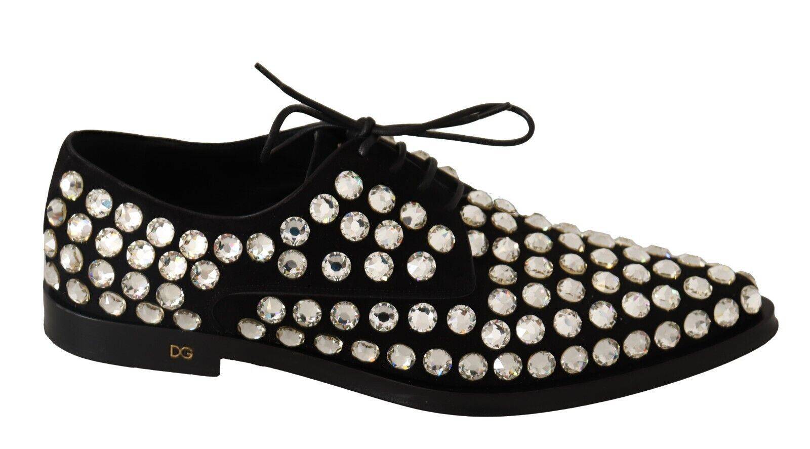 Chaussures formelles en cuir noir Dolce & Gabbana avec cristaux et lacets, élégantes et sophistiquées.