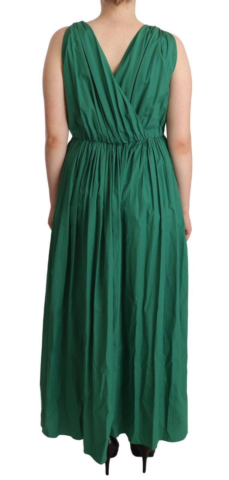 Robe sans manches en coton vert de Dolce & Gabbana avec décolleté en V, élégante et légère, idéale pour une tenue estivale.