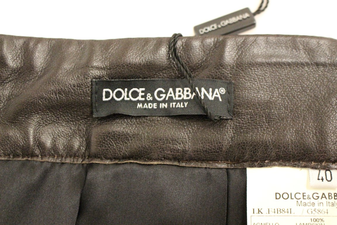 Jupe droite en cuir patchwork marron de Dolce & Gabbana, avec un design élégant et sophistiqué.