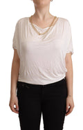 T-shirt blanc à manches courtes Guess By Marciano avec chaîne en or, style décontracté et mode élégante.