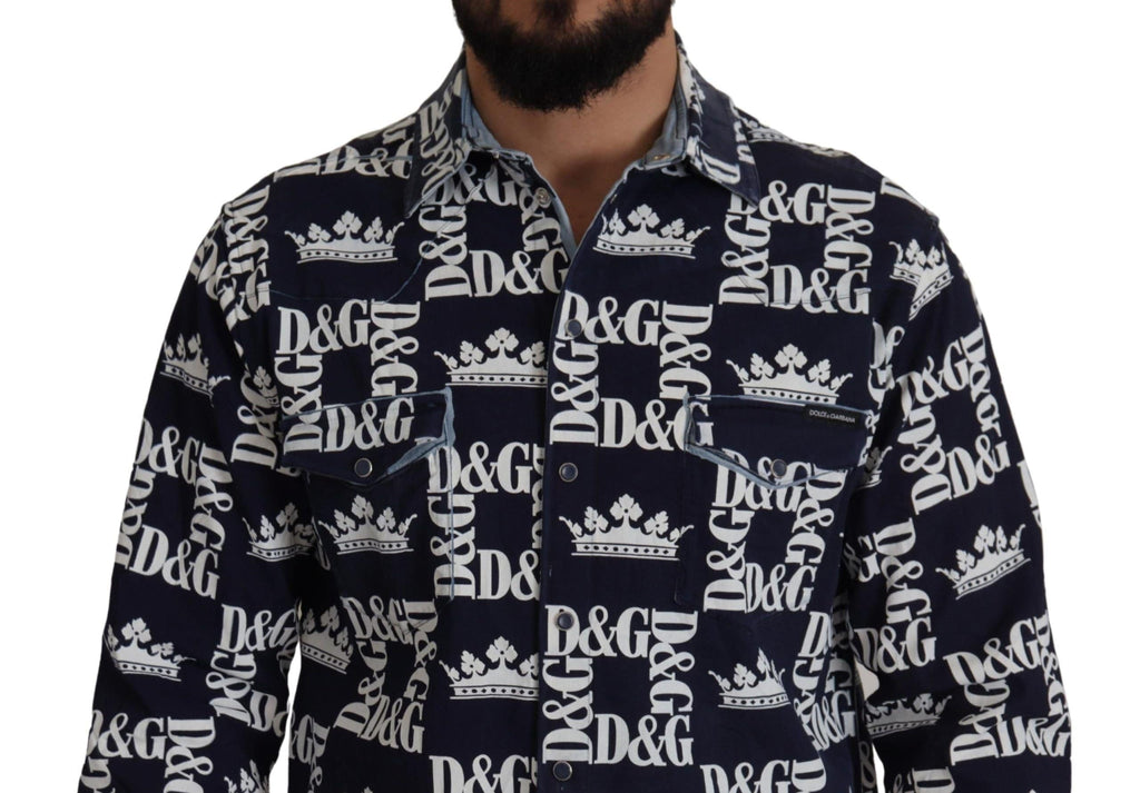 Chemise décontractée en denim bleu Dolce & Gabbana avec logo DG Crown, coupe stretch, style casual et élégant.