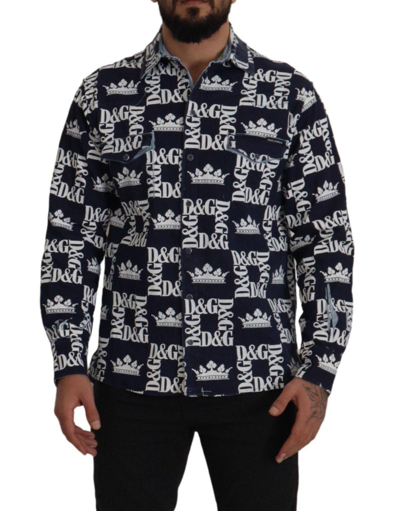 Chemise décontractée en denim bleu Dolce & Gabbana avec logo DG Crown, coupe stretch et style casual.