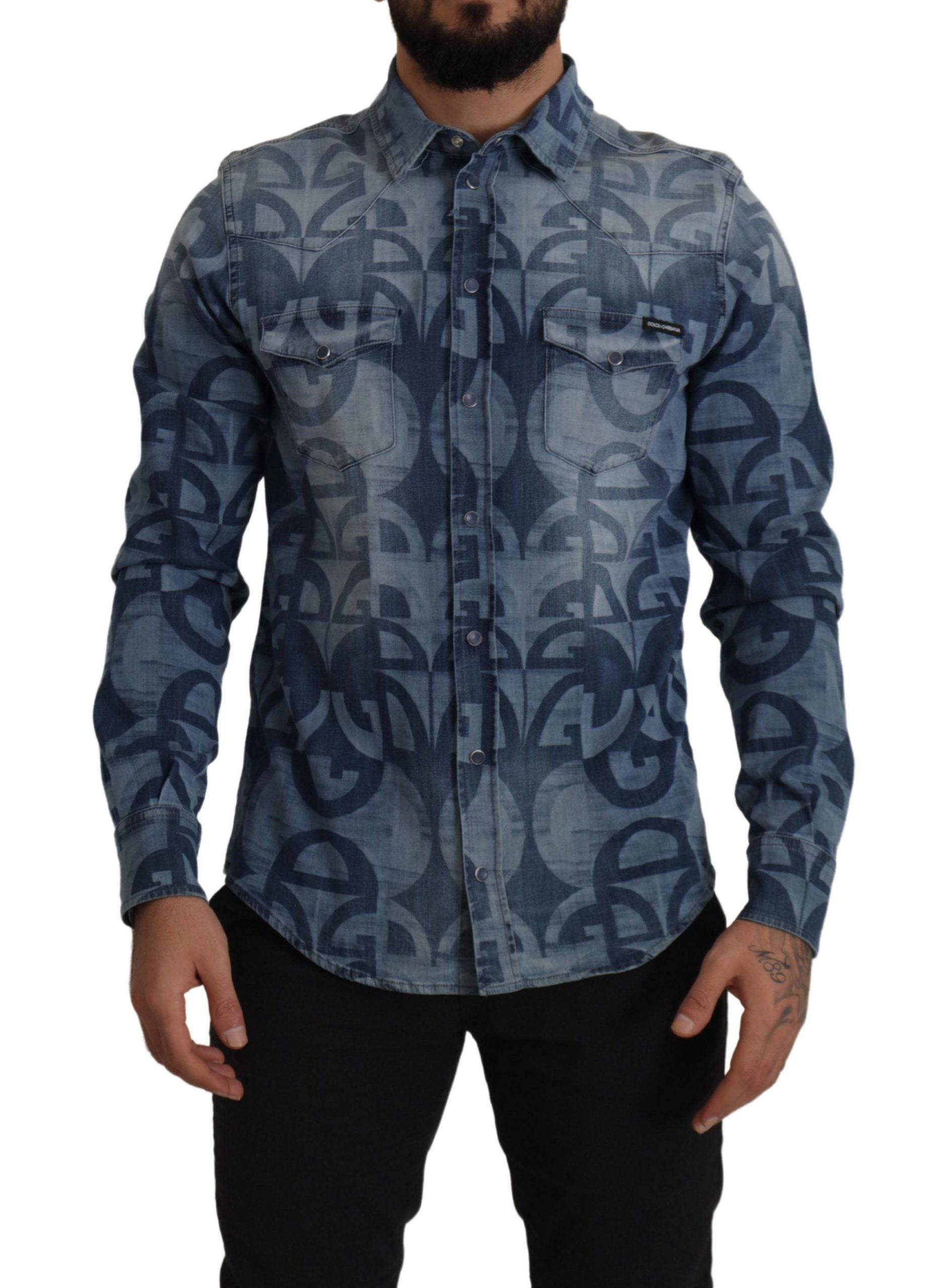 Chemise homme Dolce & Gabbana en denim bleu stretch avec logo DG, style décontracté et slim fit.