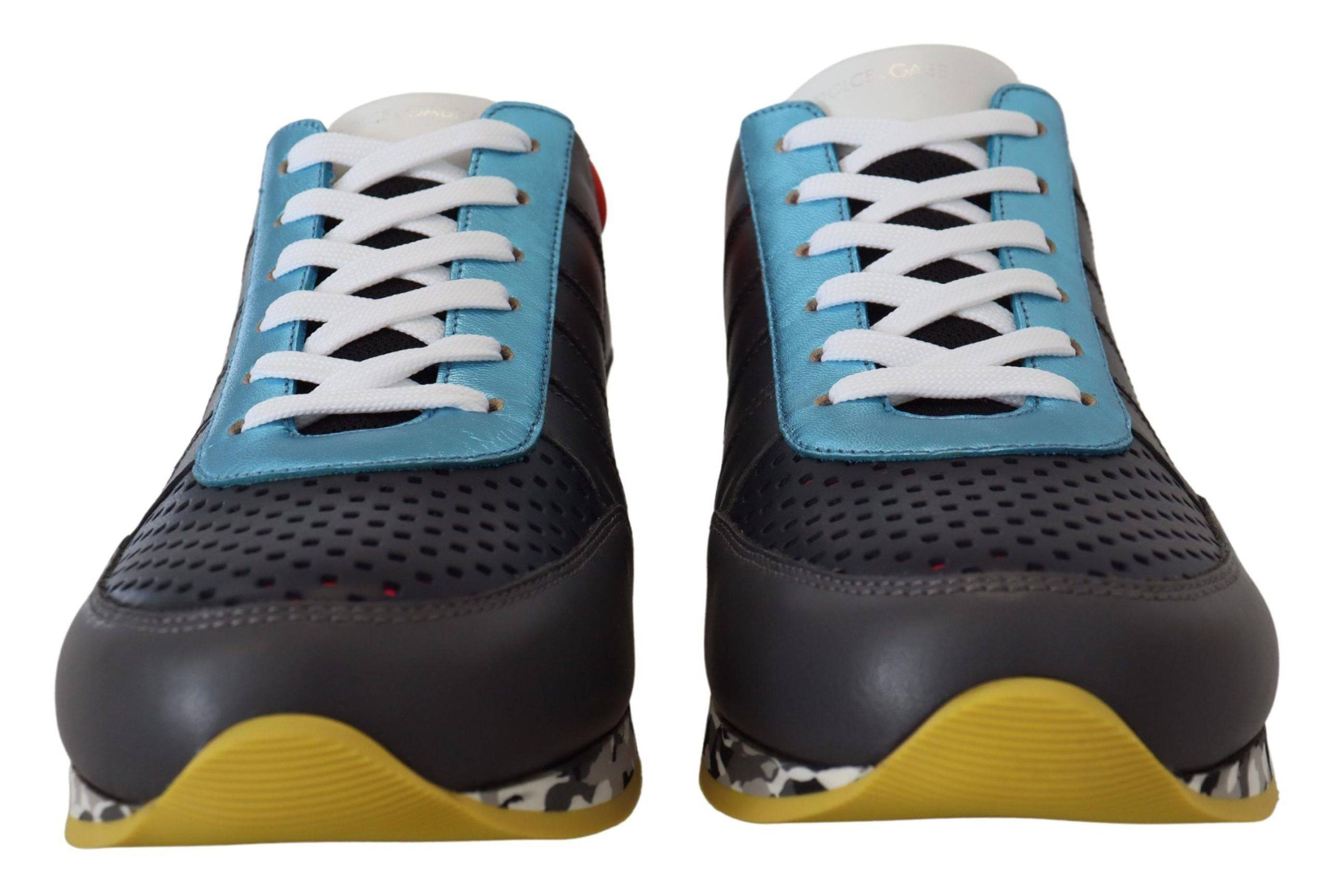 Chaussures sneakers basses multicolores Dolce & Gabbana sport, design tendance avec semelle blanche et détails colorés.