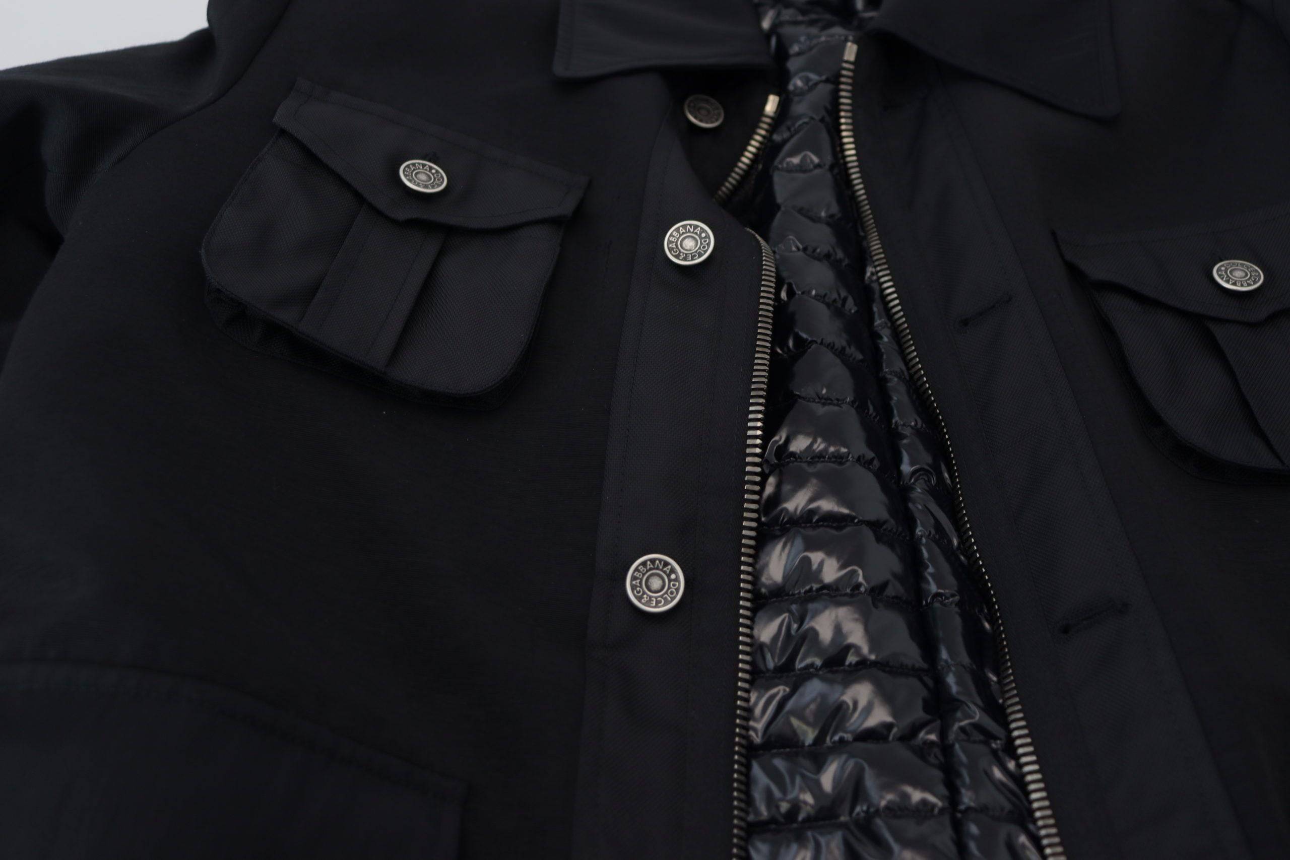 Veste en laine noire Dolce & Gabbana à col montant et fermeture éclair complète, mode élégante et sophistiquée.