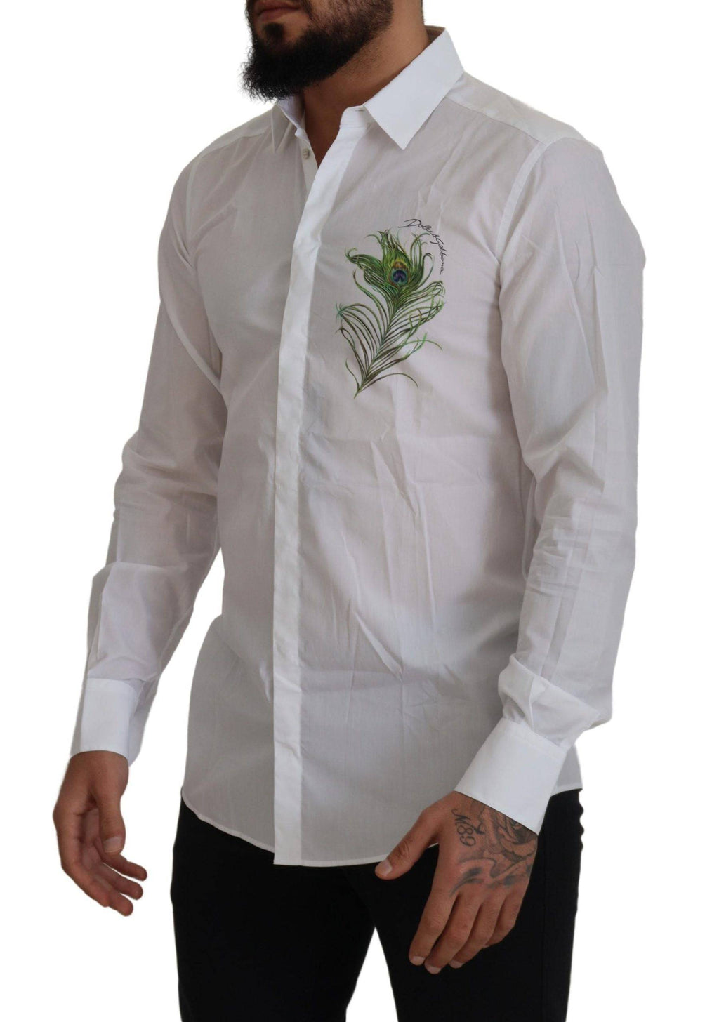 Chemise formelle blanche en coton Dolce & Gabbana avec plumes de paon dorées, élégante et sophistiquée.