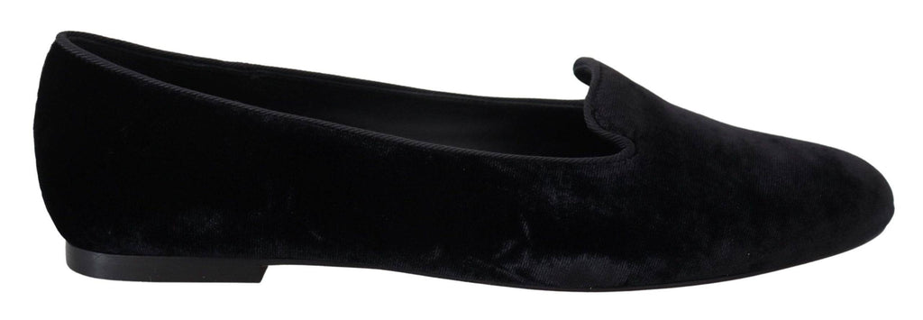 Chaussures Dolce & Gabbana en velours noir, mocassins slip-ons élégants pour femme, chaussures plates sophistiquées.
