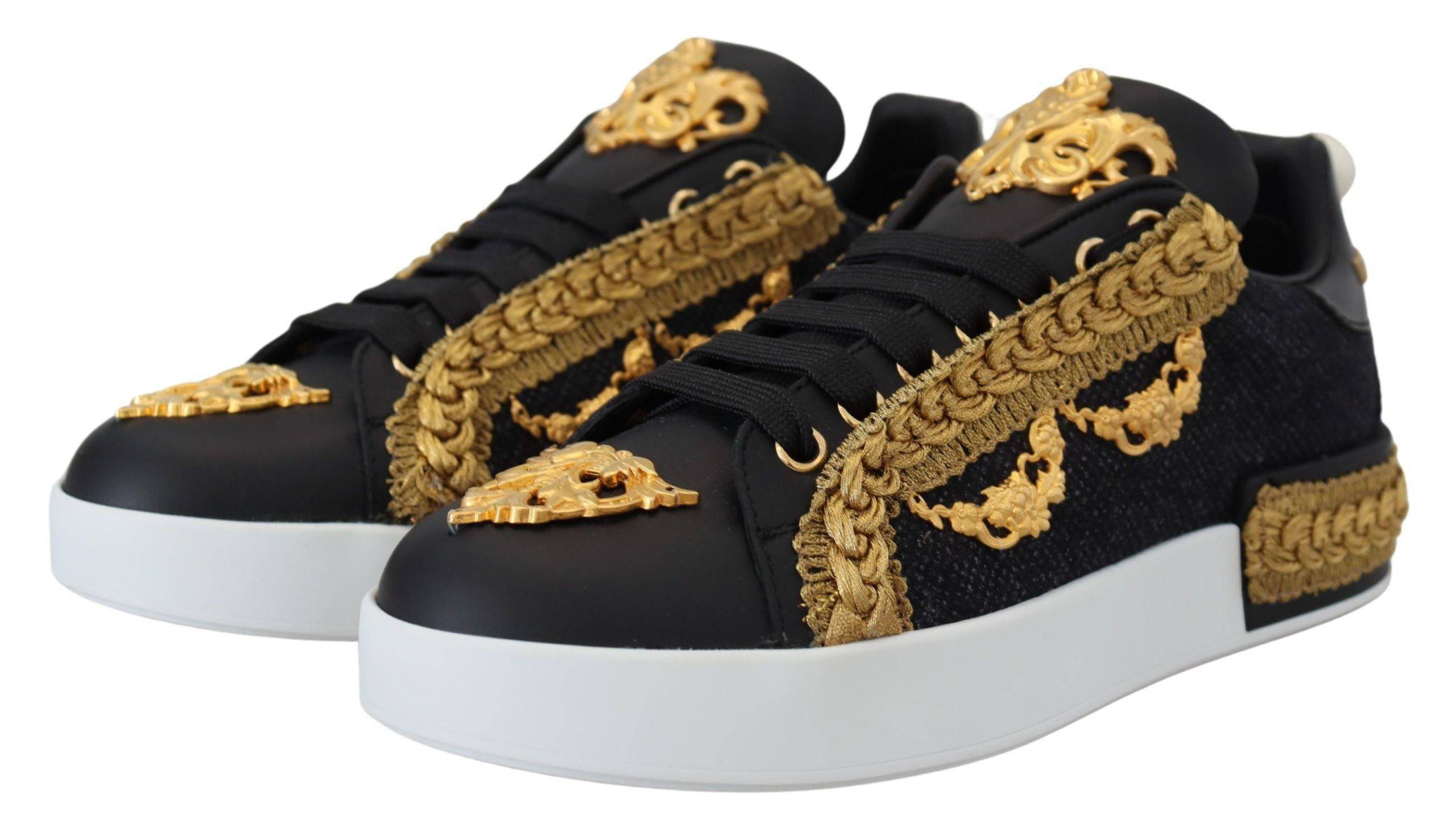 Chaussures sneakers Dolce & Gabbana Portofino en cuir noir avec détails dorés baroque, style élégant et sophistiqué.