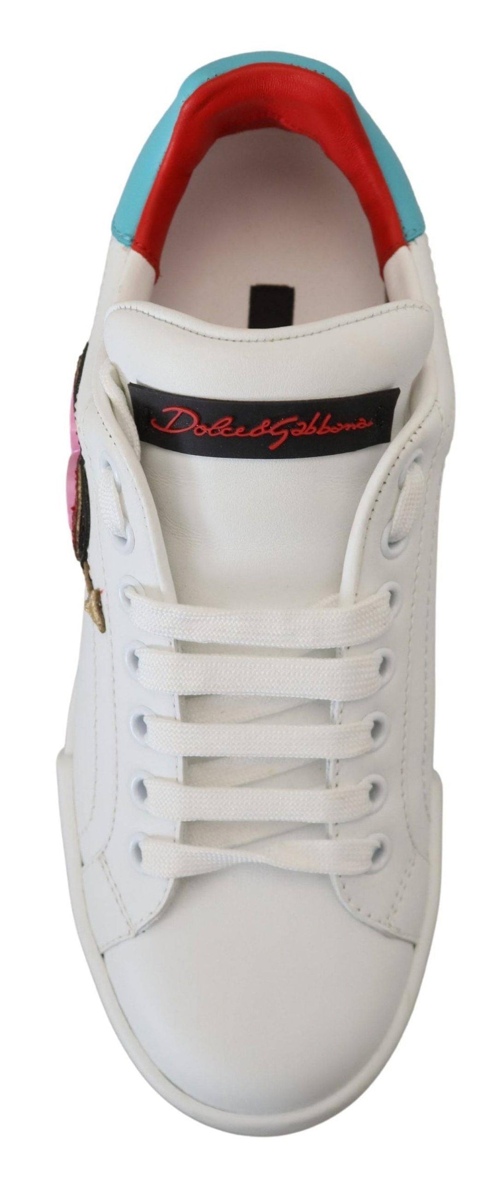 Chaussures sneakers blanches en cuir Dolce & Gabbana Portofino avec logo cœur, vue de face.