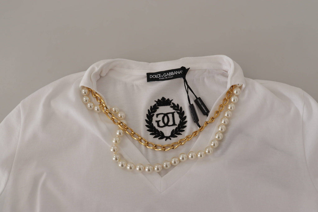 T-shirt blanc Dolce & Gabbana avec col orné de bijoux et embellissements, vue de face.
