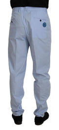 Pantalon chino en coton stretch bleu Dolce & Gabbana pour homme, ajusté et élégant, visible en gros plan.