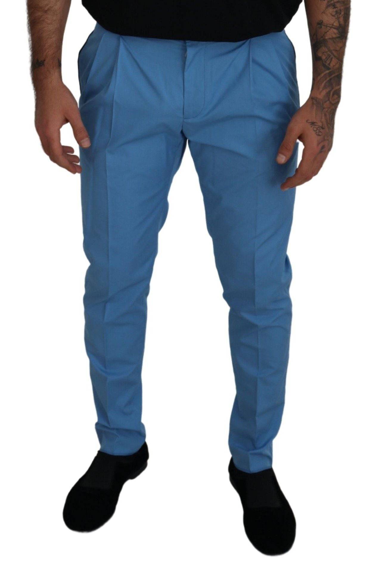 Pantalons Dolce & Gabbana en coton et soie bleus, chinos élégants avec coupe classique et détails raffinés.
