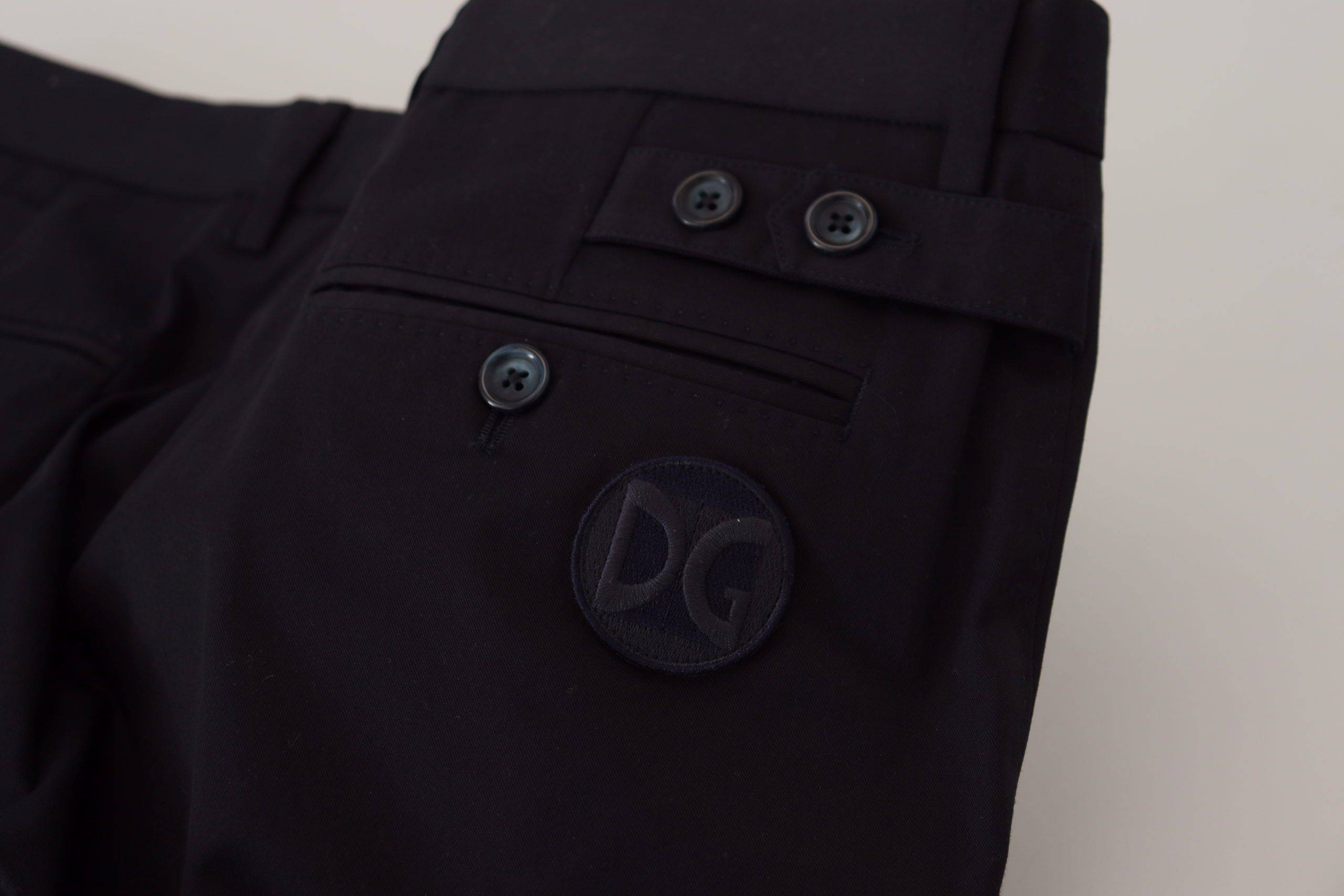 Pantalon slim en coton stretch bleu de Dolce & Gabbana, style chino, coupe ajustée et élégant pour homme.