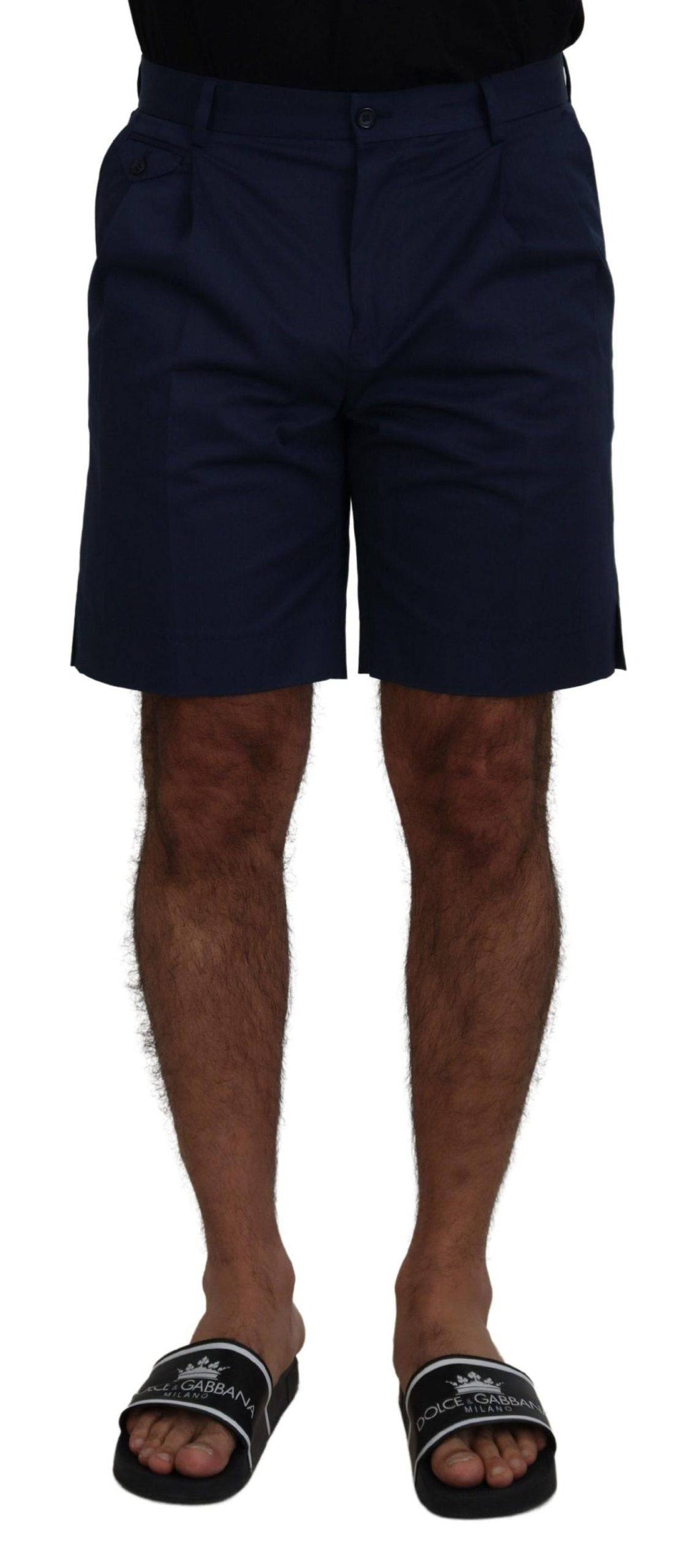 Shorts décontractés en coton stretch Dolce & Gabbana, chino bleu pour homme, style casual et élégant.