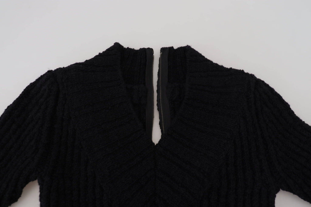 Robe pull en laine noire Dolce & Gabbana, robe moulante en tricot, vêtement élégant et confortable pour femmes.