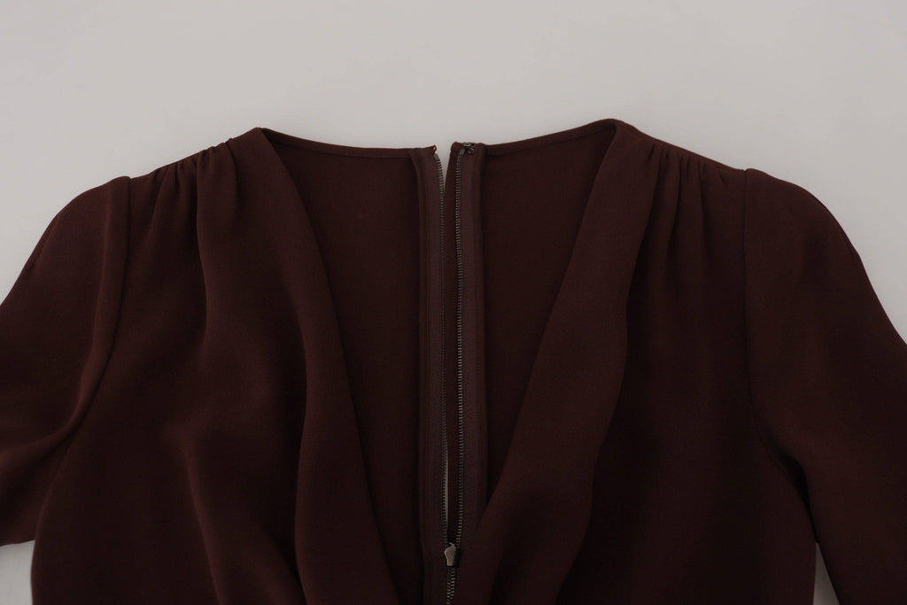 Robe midi marron Dolce & Gabbana à manches longues et ceinture, tissu stretch, élégante et ajustée.