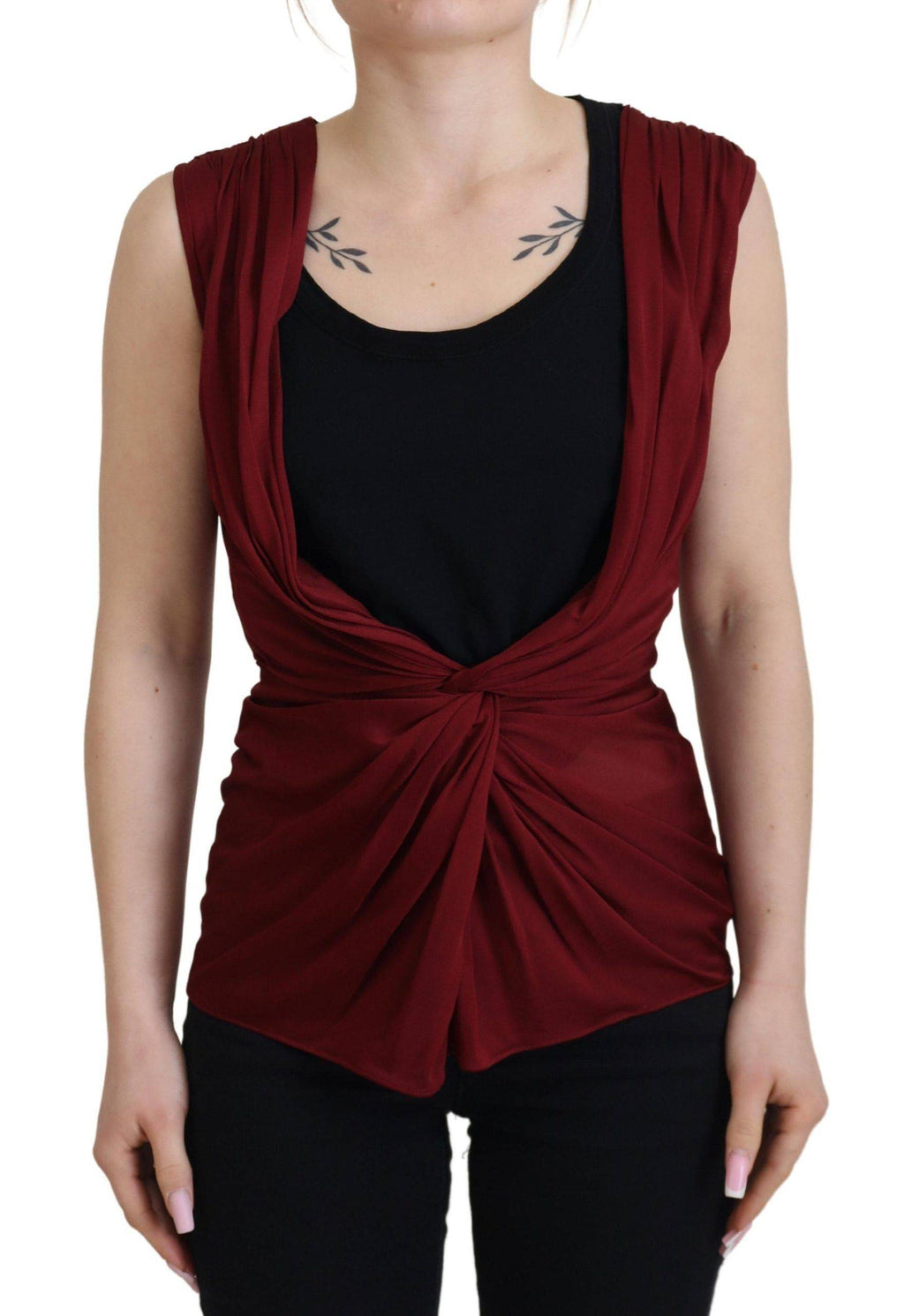 Haut en soie stretch Bordeaux de Dolce & Gabbana, veste ou blouse élégante à col en V et coupe ajustée.