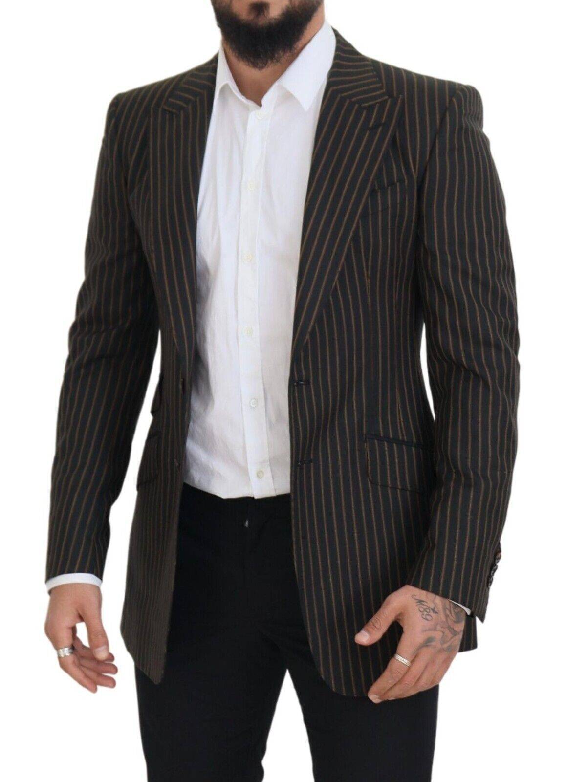 Blazer noir et marron à rayures Dolce & Gabbana, à simple boutonnage, élégant et classique, porté sur un mannequin.