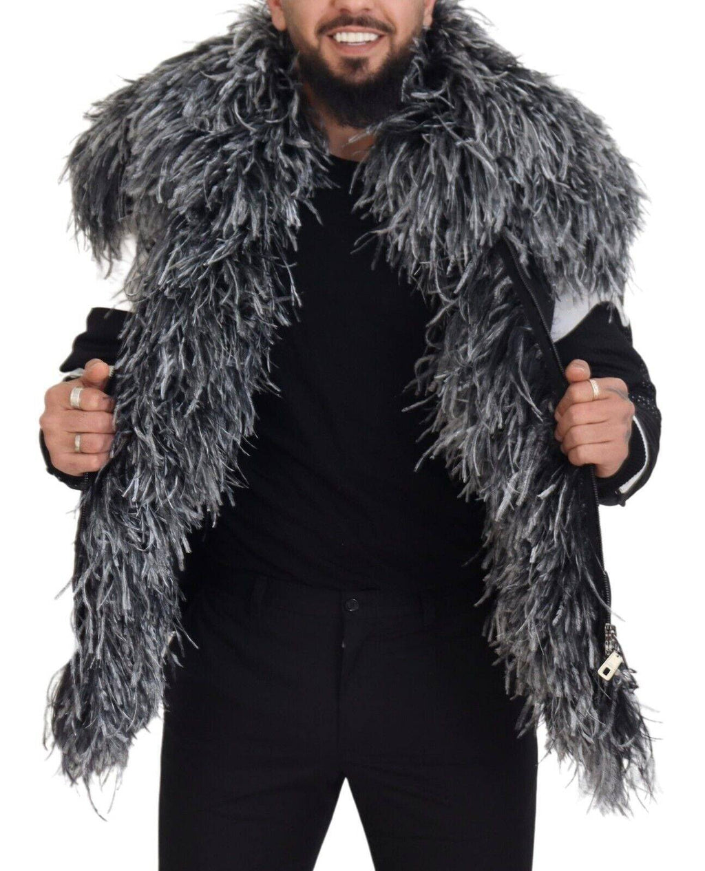 Veste en shearling noir et blanc Dolce & Gabbana avec zip complet, style chaud et élégant, détails en fourrure.