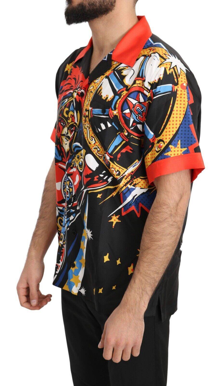 Chemise décontractée à manches courtes Dolce & Gabbana à imprimé multicolore, style casual, tissu léger et coloré.