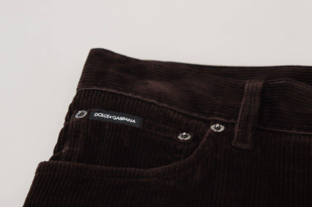 Pantalon homme en velours côtelé marron Dolce & Gabbana, style décontracté, coupe classique, visible en détail.