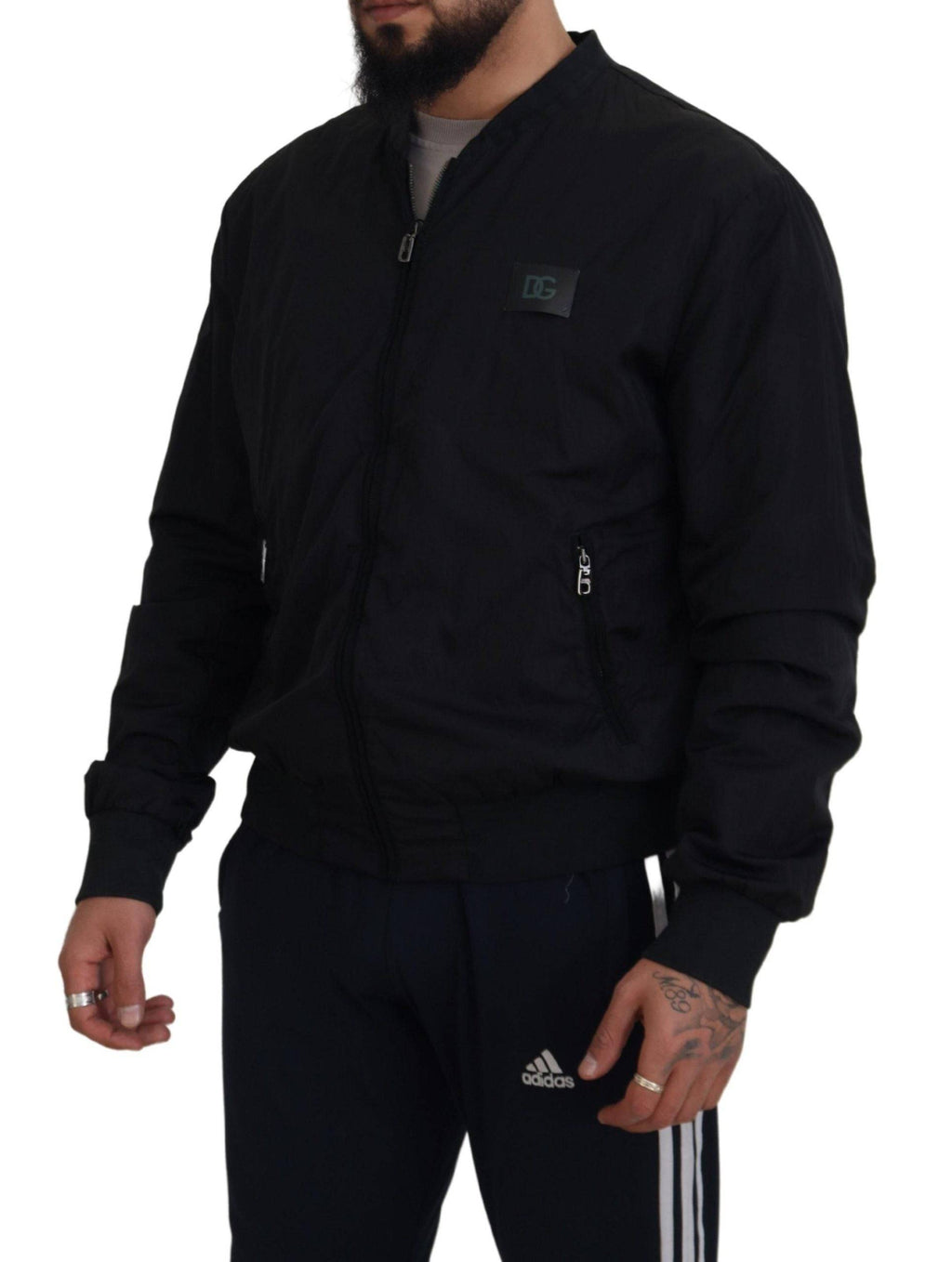 Veste bomber noire en nylon avec logo Dolce & Gabbana, fermeture éclair, style moderne et élégant.