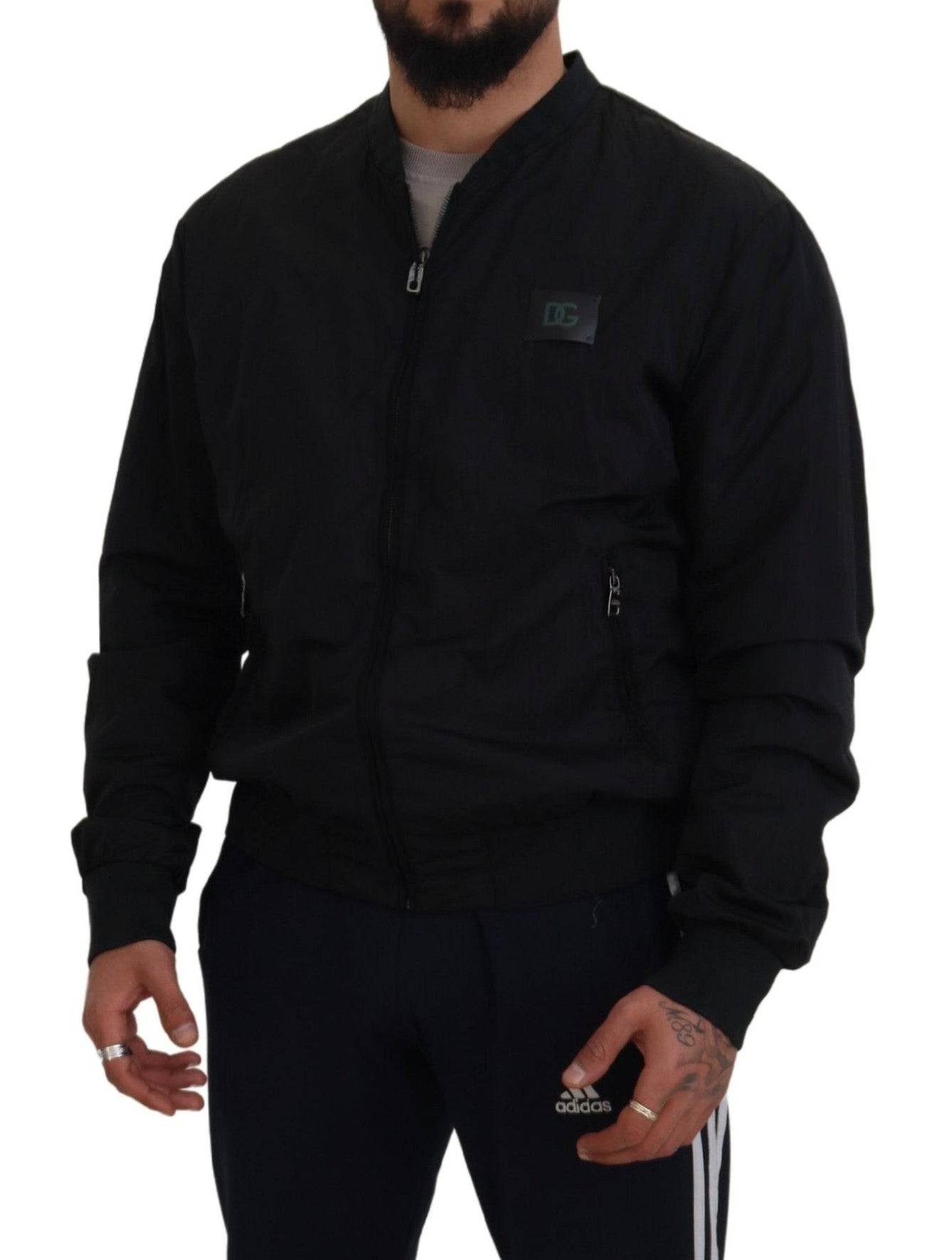 Veste bomber en nylon noir Dolce & Gabbana avec logo, fermeture éclair et design élégant.